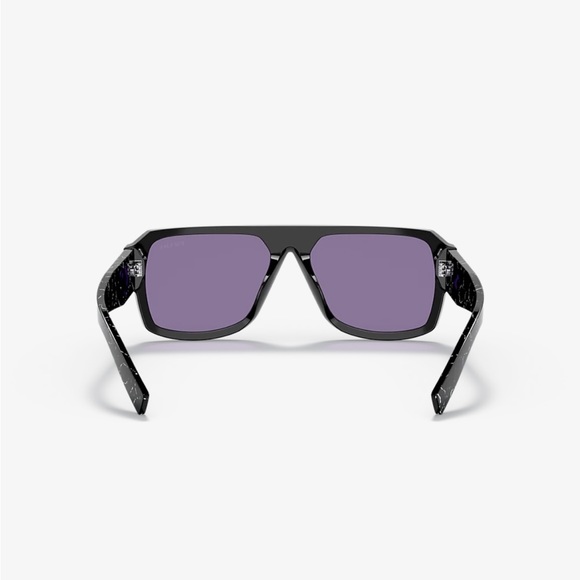 NEW AUTHENTIC PRADA SUNGLASSES. Never been worn. FULL package included. - Picture 4 of 9